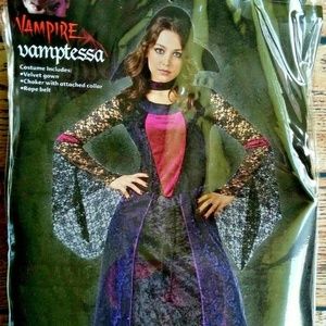 Women's Vampiress Halloween Costume S/M (2-8)
